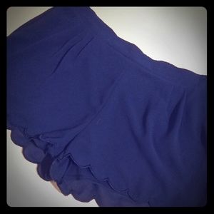 Navy blue scalloped edge shorts with POCKETS!